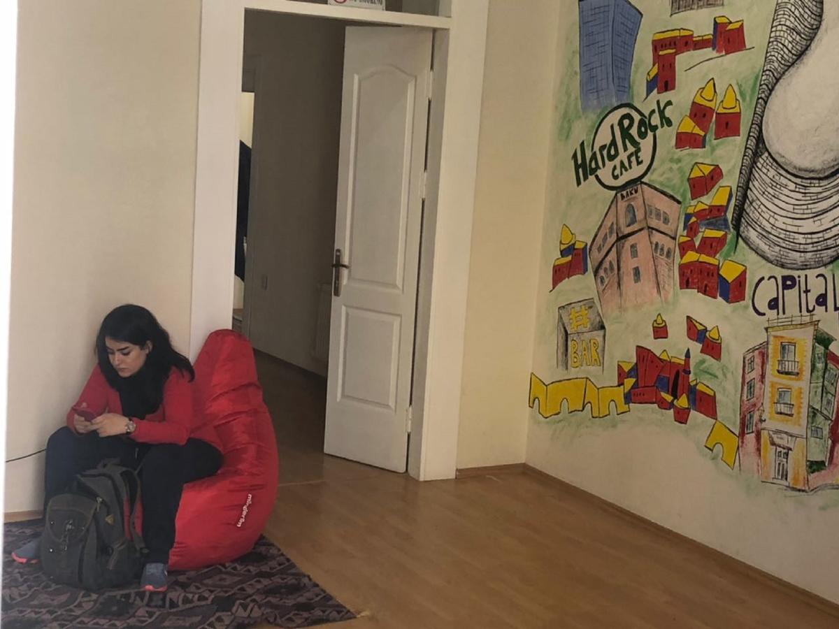 Capital Hostel Baku Bagian luar foto